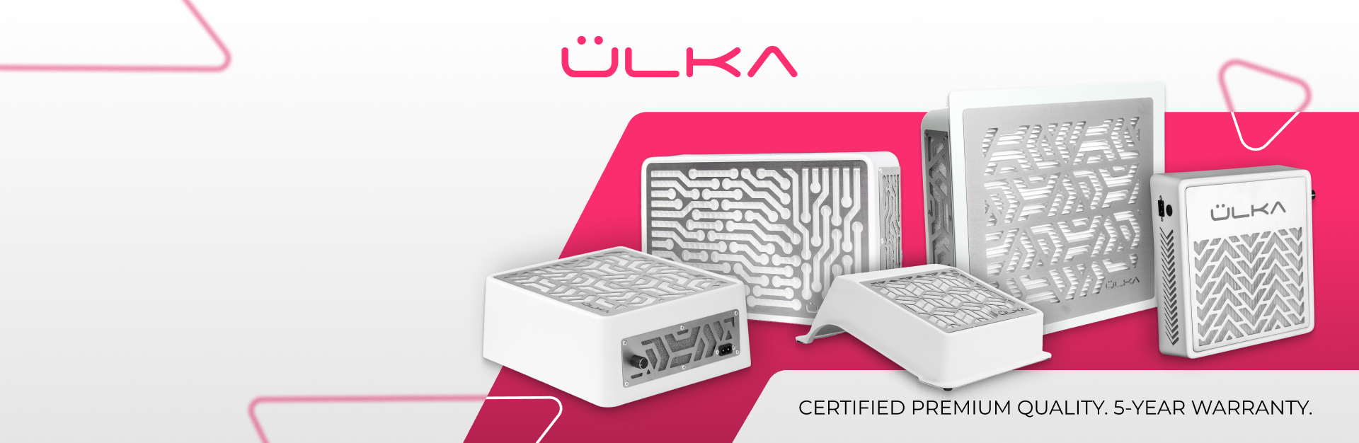 Nagelstaubabsauger auf rot-weißem Hintergrund